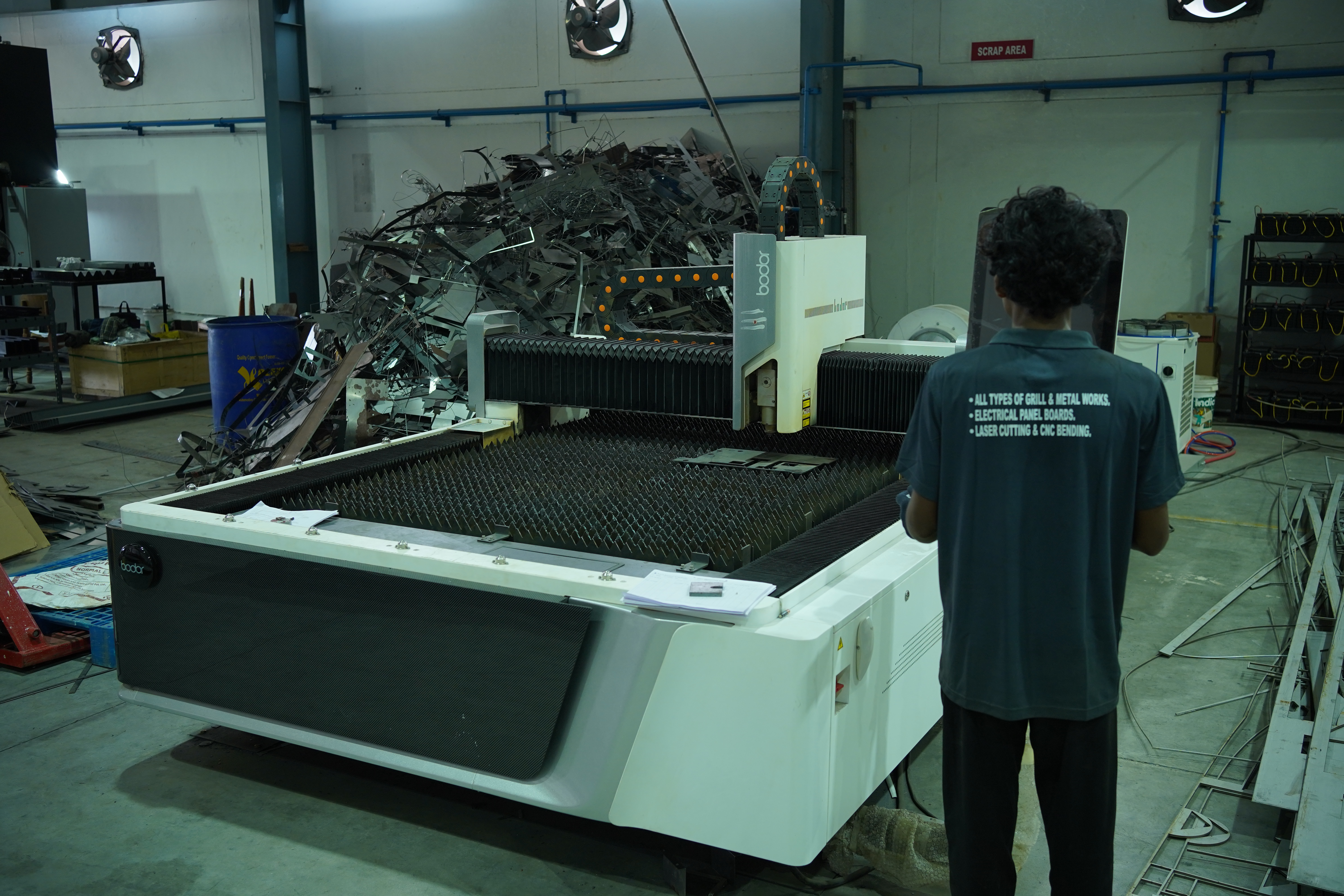 CNC laser cutting machine